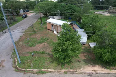 706 Anniston, Llano, TX 78643 - Photo 6