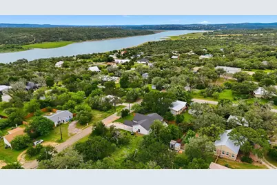 206 Sunfire, Spicewood, TX 78669 - Photo 32