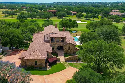 420 La Serena Loop, Horseshoe Bay, TX 78657 - Photo 2