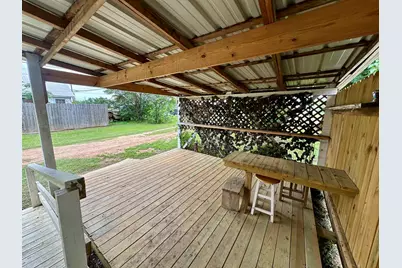 702 Pittsburg Avenue, Llano, TX 78643 - Photo 18