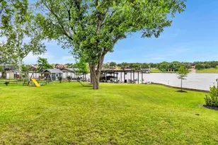 124 Riverbend Ln, Kingsland, TX 78639 - Photo 32
