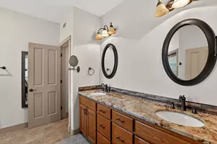1002 Scenic Loop, Kingsland, TX 78639 - Photo 34