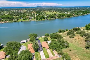102 Mesquite Dr, Kingsland, TX 78639 - Photo 2