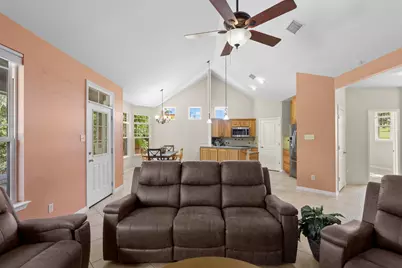 107 Kandi Ln, Sunrise Beach, TX 78643 - Photo 8