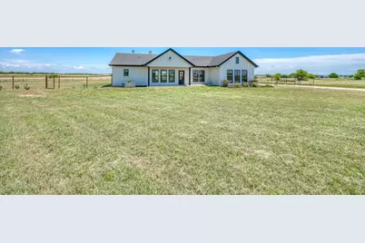 187 Lila Lane, Bertram, TX 78605 - Photo 4
