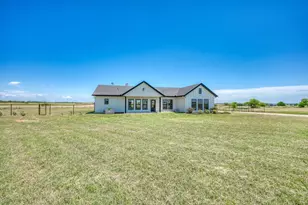 187 Lila Ln, Bertram, TX 78605 - Photo 4