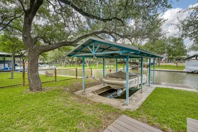 115 Shady Circle Drive, Sunrise Beach, TX 78643 - Photo 28