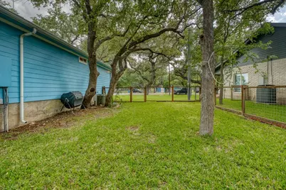 115 Shady Circle Drive, Sunrise Beach, TX 78643 - Photo 30