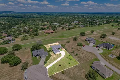 102 Pryor Place Court, Kingsland, TX 78639 - Photo 2