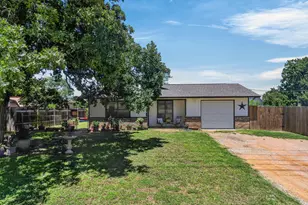 1820 Ridgeview St, Kingsland, TX 78639 - Photo 16