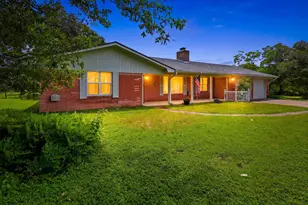 241 Hilltop Dr, Burnet, TX 78611 - Photo 40