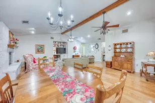 322 San Saba St, Meadowlakes, TX 78654 - Photo 8