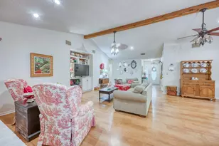 322 San Saba St, Meadowlakes, TX 78654 - Photo 4