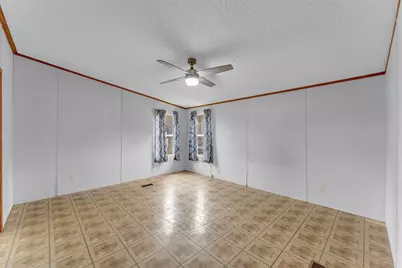201 Wyatt, Kingsland, TX 78639 - Photo 18