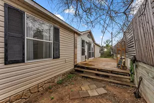 201 Wyatt, Kingsland, TX 78639 - Photo 2