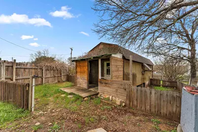 201 Wyatt, Kingsland, TX 78639 - Photo 42