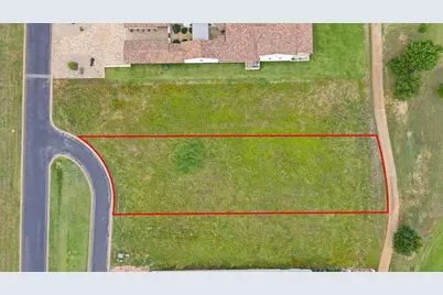 51C Encantada, Horseshoe Bay, TX 78657 - Photo 2