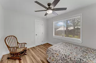 1303 Oak St, Burnet, TX 78611 - Photo 14