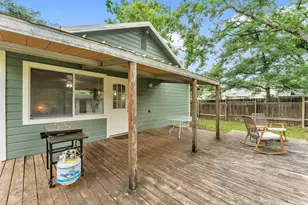 1303 Oak St, Burnet, TX 78611 - Photo 28