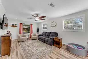 1303 Oak St, Burnet, TX 78611 - Photo 12