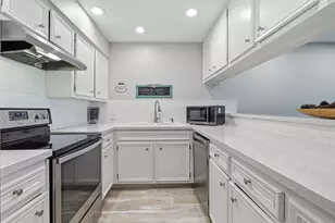 320 Twin Sails, Horseshoe Bay, TX 79657 - Photo 12
