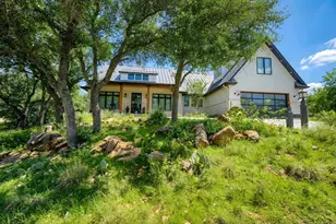 111 Florentine, Horseshoe Bay, TX 78657 - Photo 2