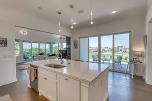 110 Delfino Pl, Horseshoe Bay, TX 78657 - Photo 14