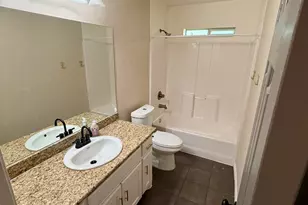 1011 Santa Fe Trail, Horseshoe Bay, TX 78657 - Photo 16