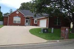 226 Muirfield, Meadowlakes, TX 78654 - Photo 1