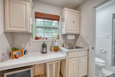 301 6th Street, Marble Falls, TX 78654 - Photo 18