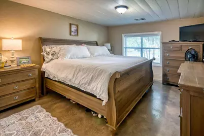 209 E Houston Street, Llano, TX 78643 - Photo 14