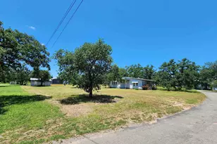 1011 Pebble Dr, Buchanan Dam, TX 78609 - Photo 12