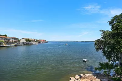 102 Bunny Run, Horseshoe Bay, TX 78657 - Photo 28