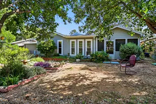 303 W Briarway, Granite Shoals, TX 78654 - Photo 2