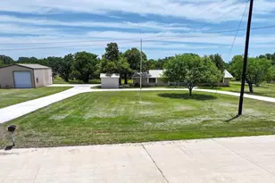 109 Sundown Trail, Marble Falls, TX 78654 - Photo 4