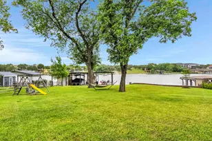 124 Riverbend Ln, Kingsland, TX 78639 - Photo 2