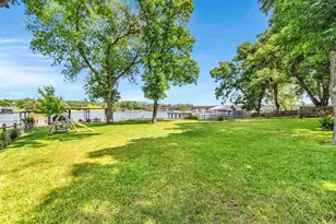 124 Riverbend Ln, Kingsland, TX 78639 - Photo 32