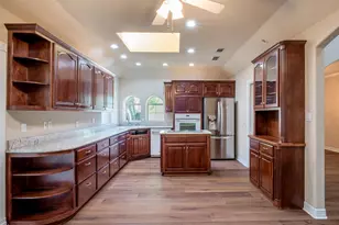 415 St Andrews St, Meadowlakes, TX 78654 - Photo 8