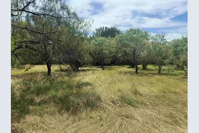 305 Lakawana, Horseshoe Bay, TX 78657 - Photo 2