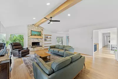 800 Camino Cielo, Marble Falls, TX 78654 - Photo 4