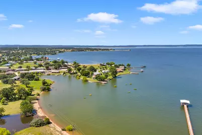 115 Leo Lane, Buchanan Dam, TX 78609 - Photo 2