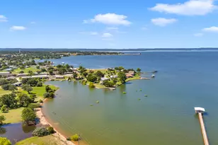115 Leo Ln, Buchanan Dam, TX 78609 - Photo 2