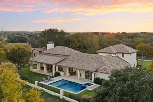 106 Plaza Escondido, Horseshoe Bay, TX 78657 - Photo 4