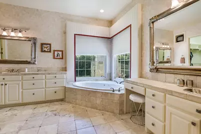 84 Applehead Island Dr., Horseshoe Bay, TX 78657 - Photo 24