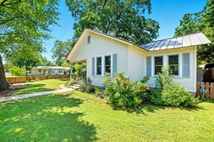 508 S Vandeveer St, Burnet, TX 78611 - Photo 4