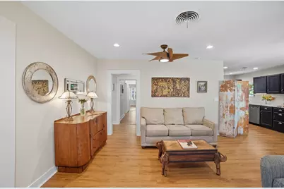 508 S Vandeveer St, Burnet, TX 78611 - Photo 10