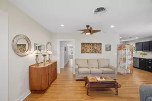 508 S Vandeveer St, Burnet, TX 78611 - Photo 10