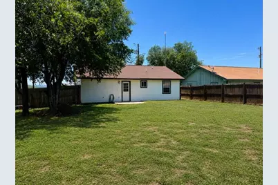 6811 River Oaks Drive, Kingsland, TX 78639 - Photo 2