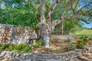 215 McGee Trail, Kingsland, TX 78639 - Photo 34