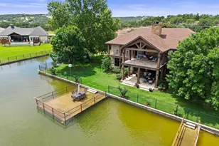 101 Palm Cove, Buchanan Dam, TX 78609 - Photo 2